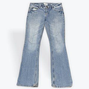 32x32 - Y2K Low Rise Bell Bottom Jeans